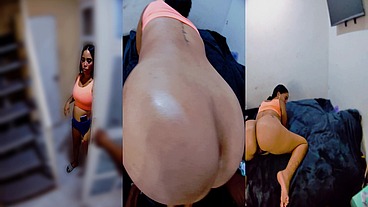 100% POV PHAT ASS PUSSY PLAY