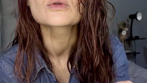 Smoking Fetish POV – Fresh From the Shower, Slow Exhales on My Bed