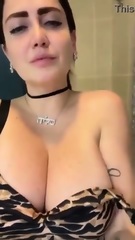 Celia lora tetas