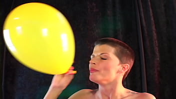 Ballooned Up - Busty MILF Blowjob &amp_ Facial