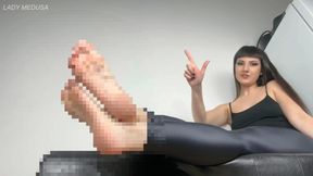 A fucking loser will never deserve to touch my feet - pixel porn version, foot humiliation