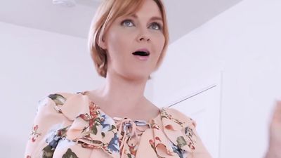 Stepson masturbated in front of a busty MILF stepmom
