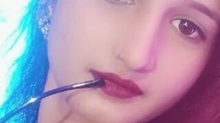 Delhi Sapna girlfriend remove clothes