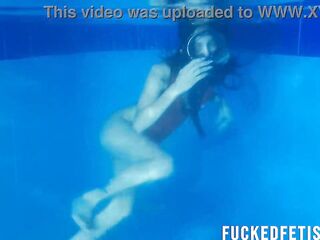 Slim Helen diving mask night pool