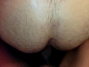 Lo pongo en cuatro para meterle mi verga de 20cm por el culo a pelo