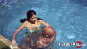 Julia De Lucia's Refreshing Poolside Adventure: A Splash of Fun with Jean Pallett!