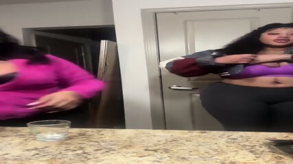 bbw; Her mega folder link, 177 videos =  https://rentry.co/d2zvdsea