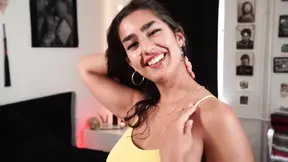 Sweet pretty model teases with her phat booty and voluptuous snatch