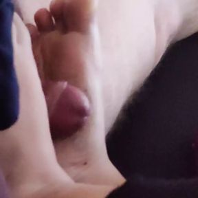 lazy footjob from my step sister use her feet rub me Dick And fuck feet