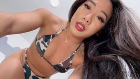 Friendly Giantess Kiara Star Finds a Little Man to Eat POV