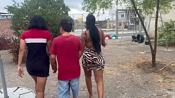 Sex in a public park, an old man and two young busty women with big asses - REAL AMATEUR HOMEMADE THREESOME