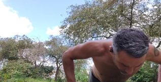 Push Ups