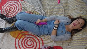 Lee Overall and Hunter Boots Masturbation to Squirting