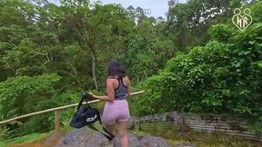 Colombian beauty gets wild with her glasses on