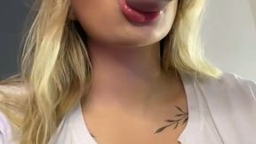 MESSY BLOWJOB
