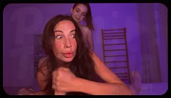 Intense Homemade Strapon Action with Brunette Teen in Hardcore FFM Scene!
