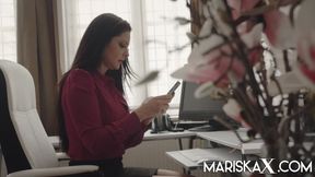 MARISKAX Mariska joins a hot swinger couple
