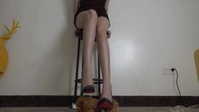 Xue'er Goddess High Heels Stampede Sitting Face Humiliation POV