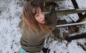 Snow Fuck with Cumshot and Spermwalk!!