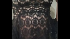 En vestido transparente