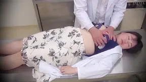 Japanese MILF Goddess Rides Massive Cock in Steamy Encounter!