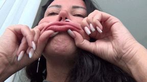 Playing lips in different directions and rolling the tongue bb