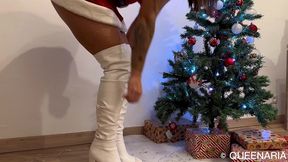 la mere noel avait tres envie de se faire du bien en solo : masturbation ...