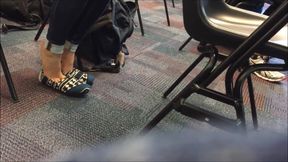 Candid Japanese Girl Toms Shoeplay in class