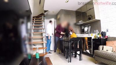 CONTRATAMOS UM SEGURANÇA PARA NOS ACOMPANHAR AO CENTRO DE COMPRAS DE SÃO PAULO - TEASER DO MENAGE 10
