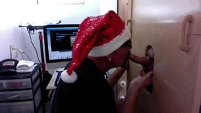 ”Trucker Gets Gloryhole Blowjob”