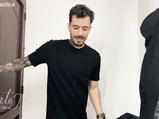 Lost in Colombia, she bangs a stranger Lunita Galactica