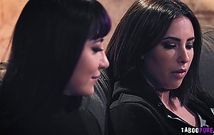 Stud wants to make sure Charlotte Sartre and Casey Calvert are real couples
