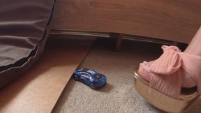 Giantess Destroys Tiny Cars and Rescue Truck – Total Crush Domination
