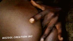 male fingering and masturbating time !