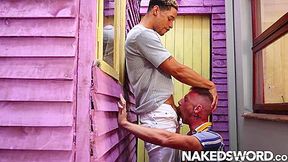 NAKEDSWORD Sonny Blonde Gets Blowjob Service From Sir Charlie