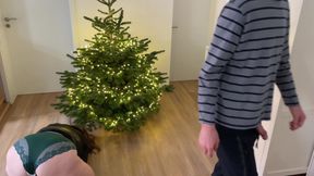 Mother-in-law Bent Over the Christmas Tree Doggy Style and Got Hot Cum on Her Ass
