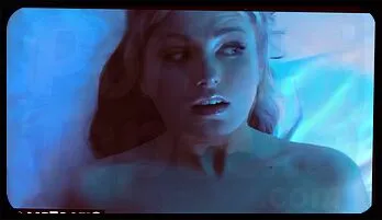 Cosmic Lesbian Adventure: Samantha Hayes & Scarlett Sage Ignite Passion