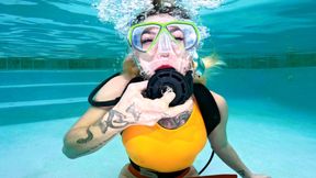 Aquaphilias Stella Rose Her Very First SCUBA Lesson in Leohex