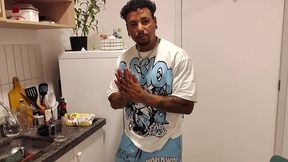 meu pai nem sabe o quanto minha madrasta e safada vou come ela hoje sem camisinha adorei a ideia de dividir o quarto