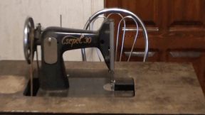 old foot machine 720