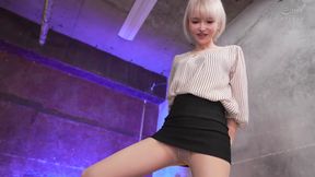 Riona Hirose unleashes her wildest desires in three steamy encounters!