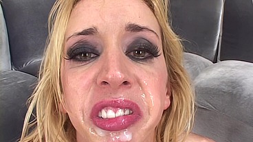 Lexxi Tyler Is Always On The Hunt For More Lesbian Friends