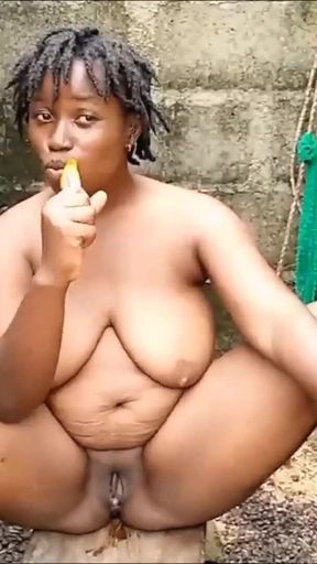 Outdoors Banana Bate