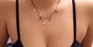 je veux ton sperme sur mon visage