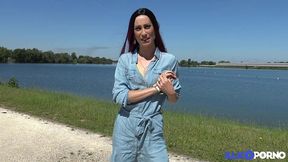carlie, belle coquine, veut de la sodomie avant tout