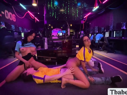 TS pro player gives horny dude and ebony a sex