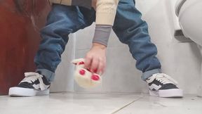Pee hot- Teddy