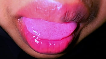 Hi Im Supper Hot Alone Saudi Muslim Arab Girl, I have Huge Round Ass &amp_ Big Hairy Pussy, Can You Fuck Me