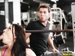 Reality Kings - Gym And Vagina Juice (Ramon Nomar, Rachel Starr)