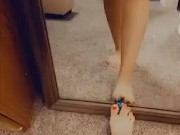 Giantess Annihilates Men